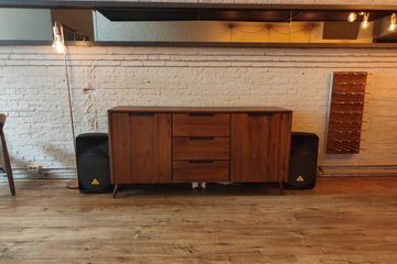 Amsterdam Mobile Working Vergaderzalen Studio 29. Railway Arch in the Heart of Amsterdam image 3