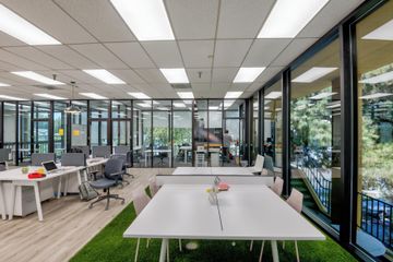 San Jose workshop spaces Coworking space One Piece Work - Palo Alto - Open Meeting Room image 0