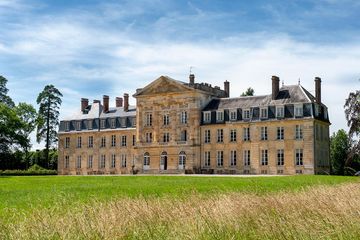 Rest of the World workshop spaces Historic venue Chateau de Courtomer image 1