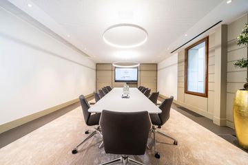 Genf  Business Center Konferenzsaal Fontaine image 2