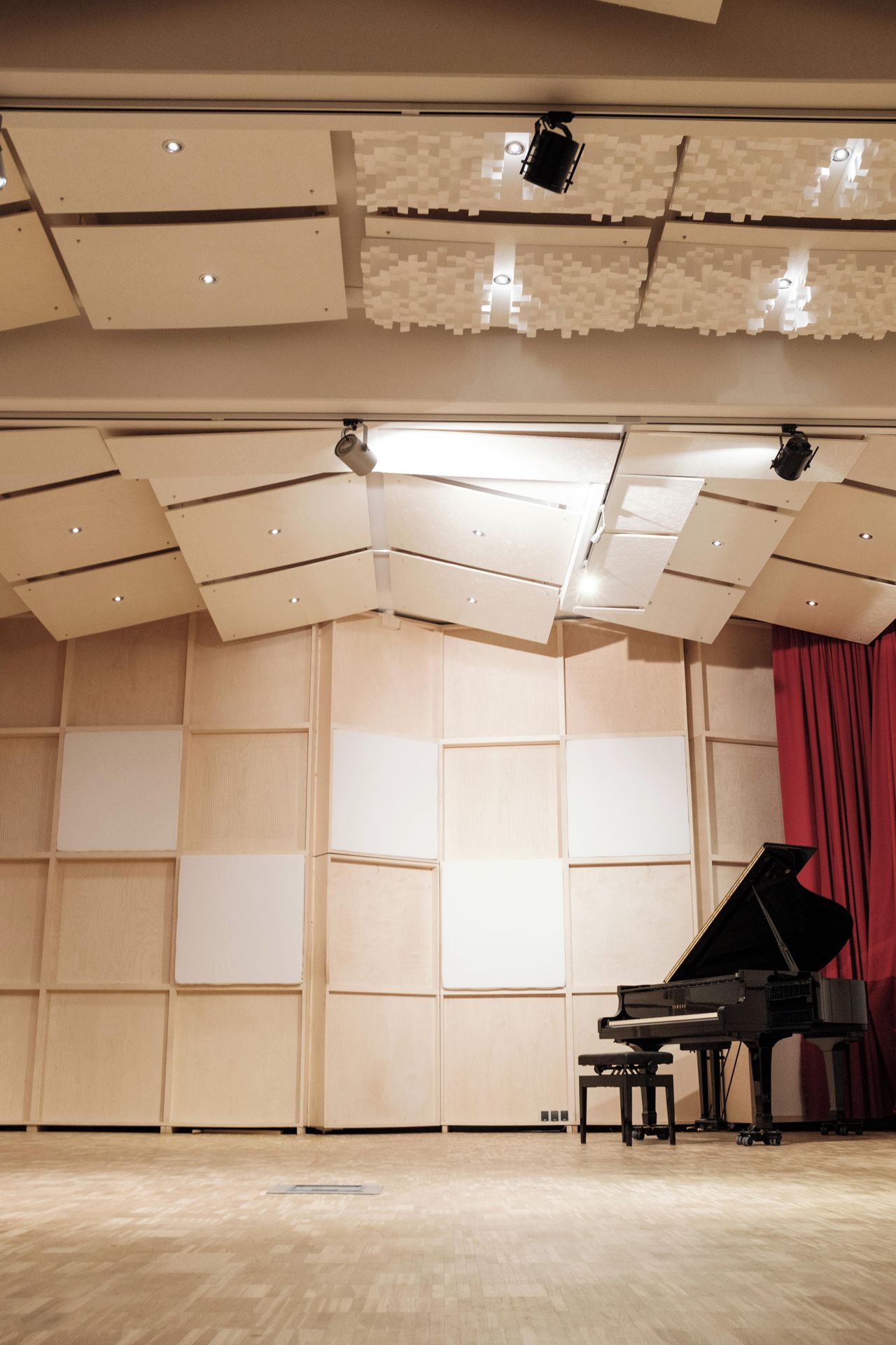 Hamburg  Tonstudio Phina Music Studios image 4