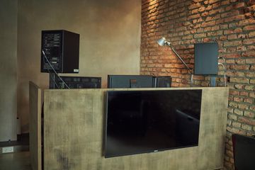 Rest of the World  Schnittstudio Edit suite in the heart of Munich image 0