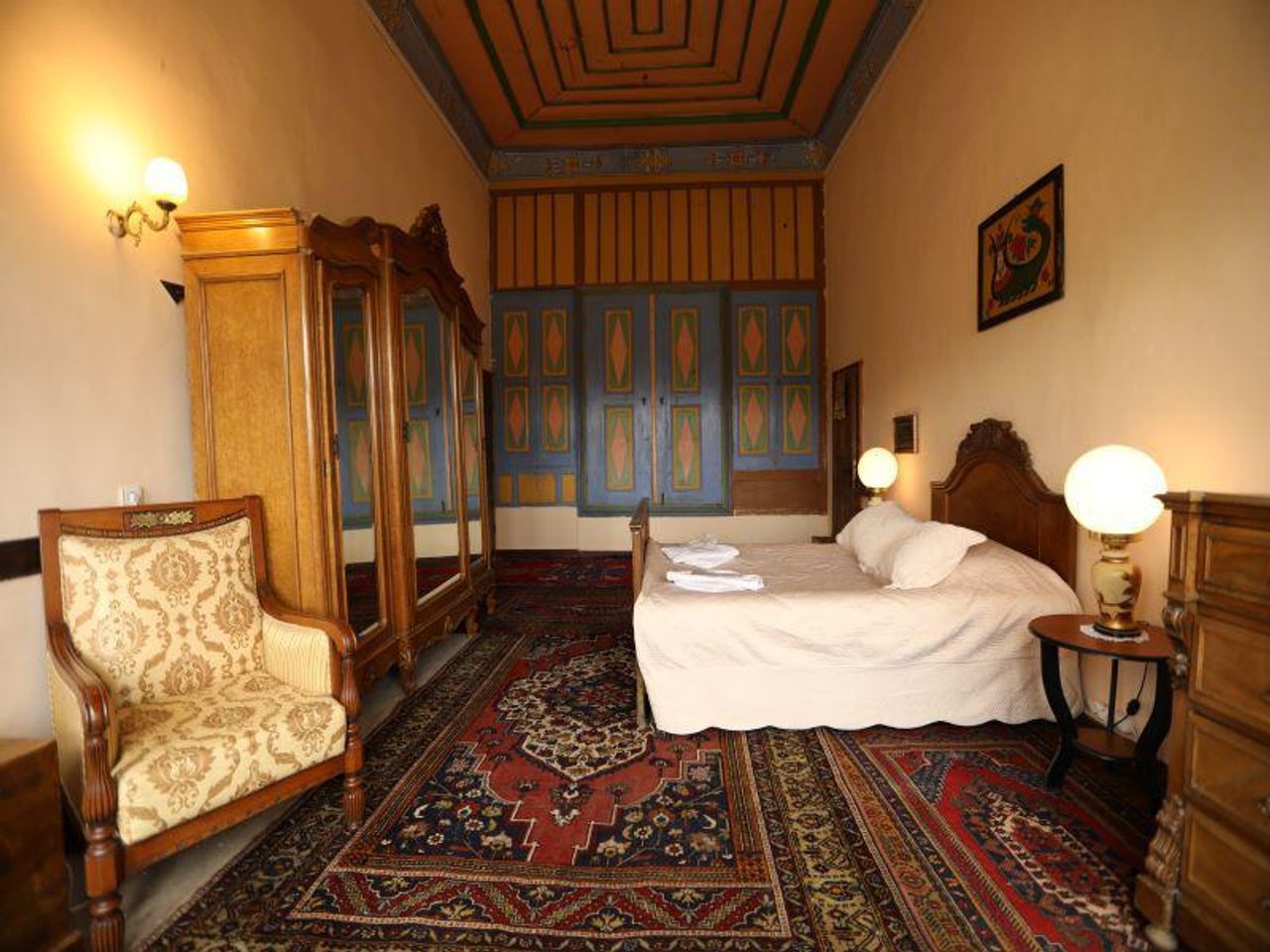 Rest of the World  Filmstudio Ottomanische Steinvilla vom Jahr 1885 mit 20 Zimmern image 14