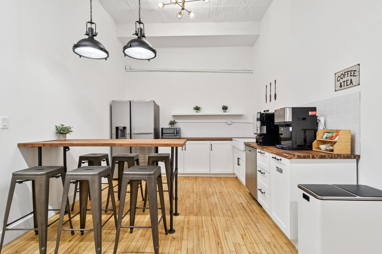 New York City  Bijzondere locatie Broadway 401 image 6