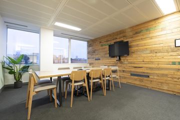 London Client Meeting Meeting room Murdock image 3