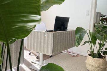 Munich Mobiles Arbeiten Office desk Vollausgestatteter, klimatisierter Schreibtisch im Heimatoffice 26 (D4) image 2