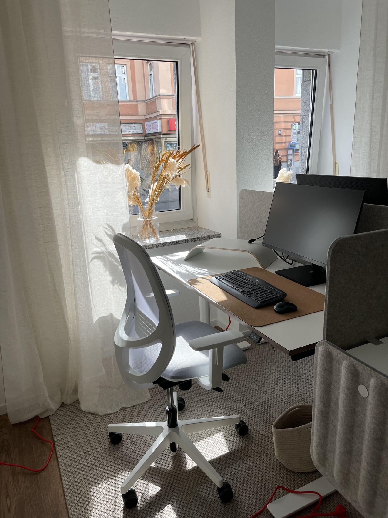 München Mobiles Arbeiten Arbeitsplatz Arbeitsplatz für 1 Person (Desk 4) image 17