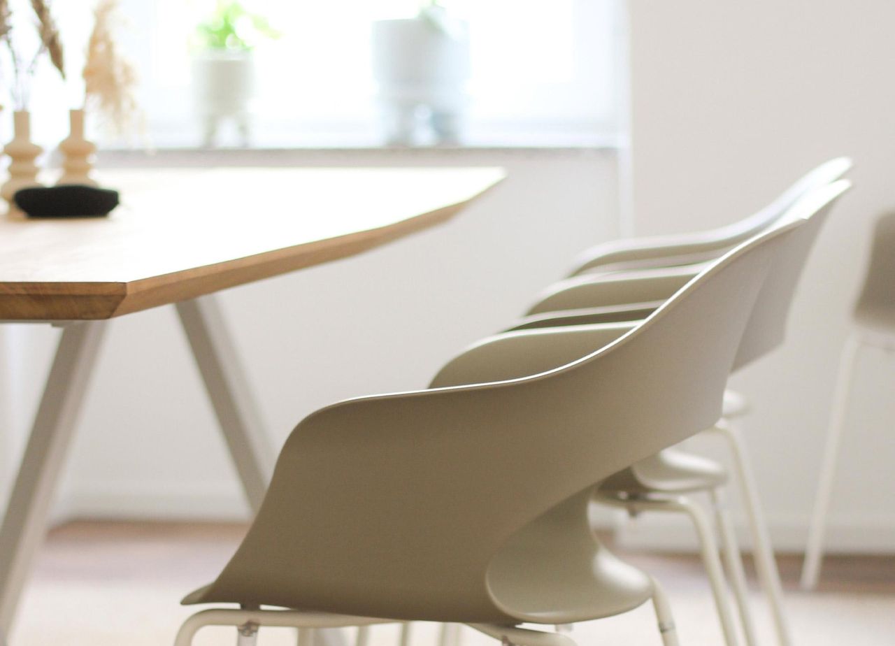 München Mobiles Arbeiten Arbeitsplatz Vollausgestatteter, klimatisierter Schreibtisch im Heimatoffice 26 (D4) image 8