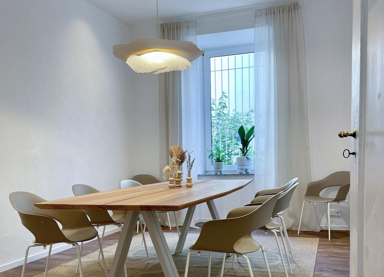 München Mobiles Arbeiten Arbeitsplatz Vollausgestatteter, klimatisierter Schreibtisch im Heimatoffice 26 (D4) image 14