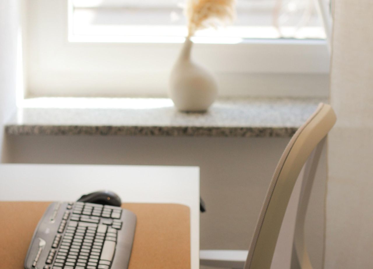 München Mobiles Arbeiten Arbeitsplatz Arbeitsplatz für 1 Person (Desk 4) image 23