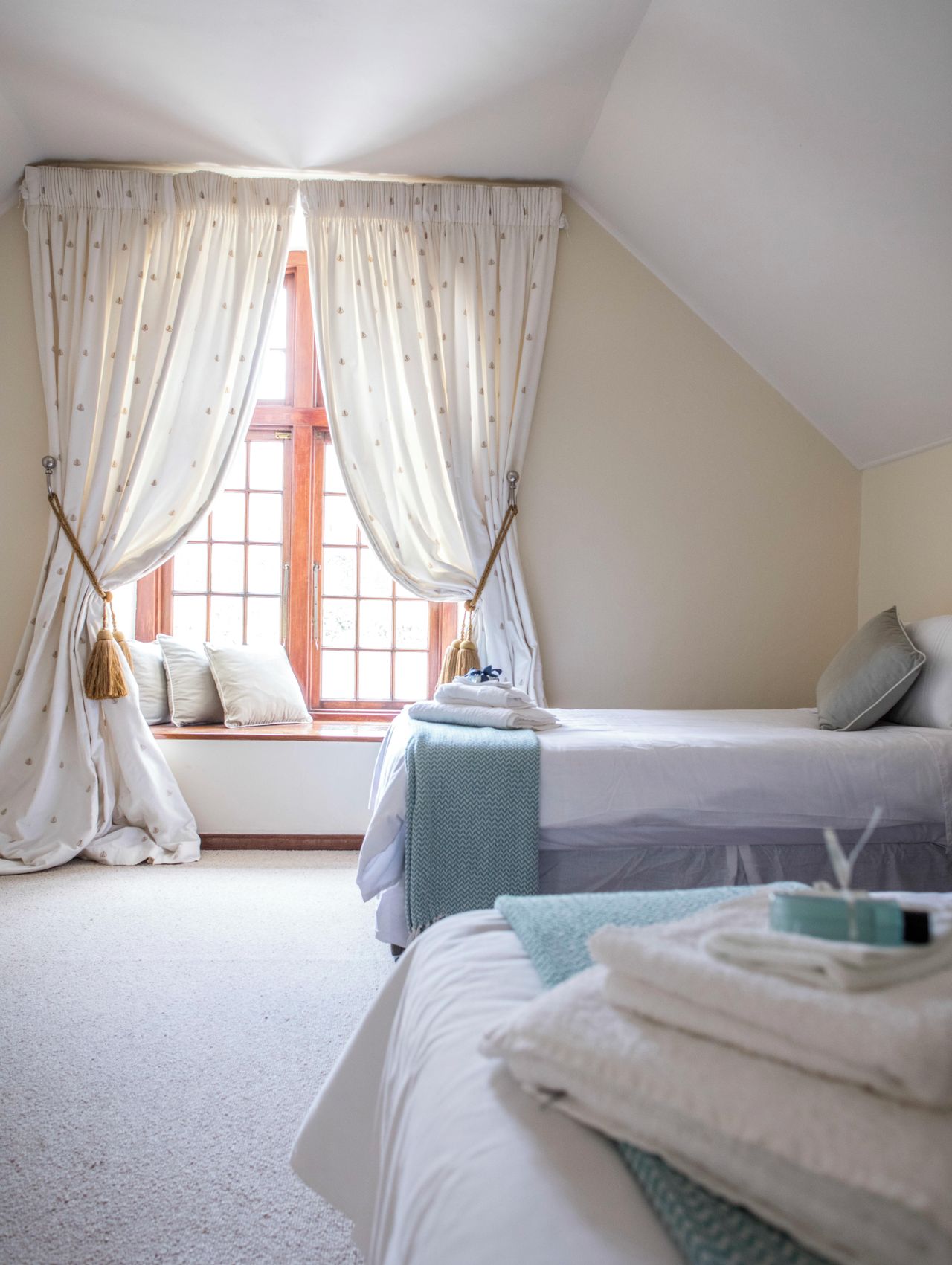 Rest der Welt training rooms Privatresidenz THE MANOR HOUSE image 4