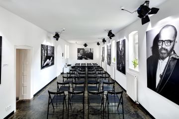 Kirchheim PR & Marketing Event  Gallery Stauch gibt Events Raum image 10