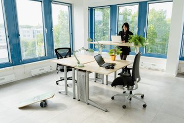 Cologne Office space Büro- / Meetingraum image 0