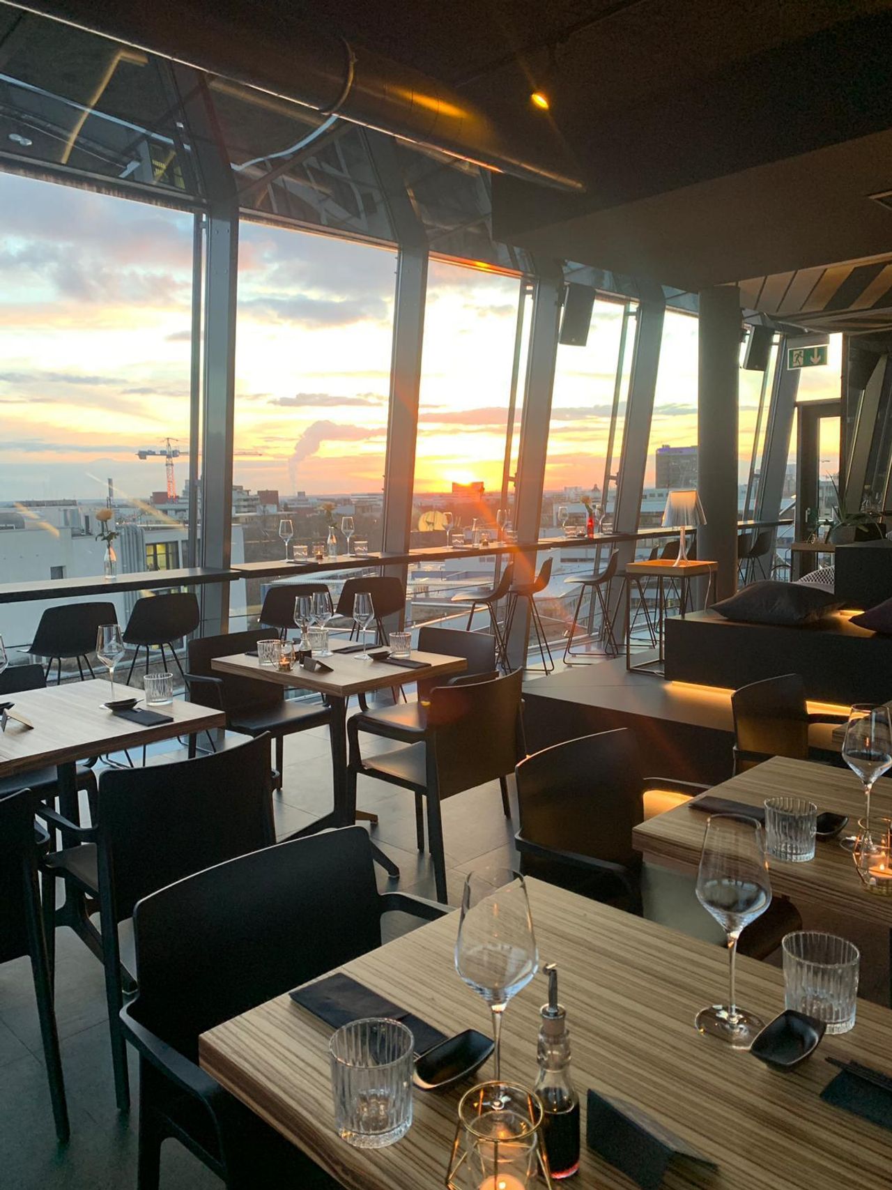 Heidelberg PR & Marketing Event Top Floor/Dachterrasse Restaurant (8.Etage) image 14