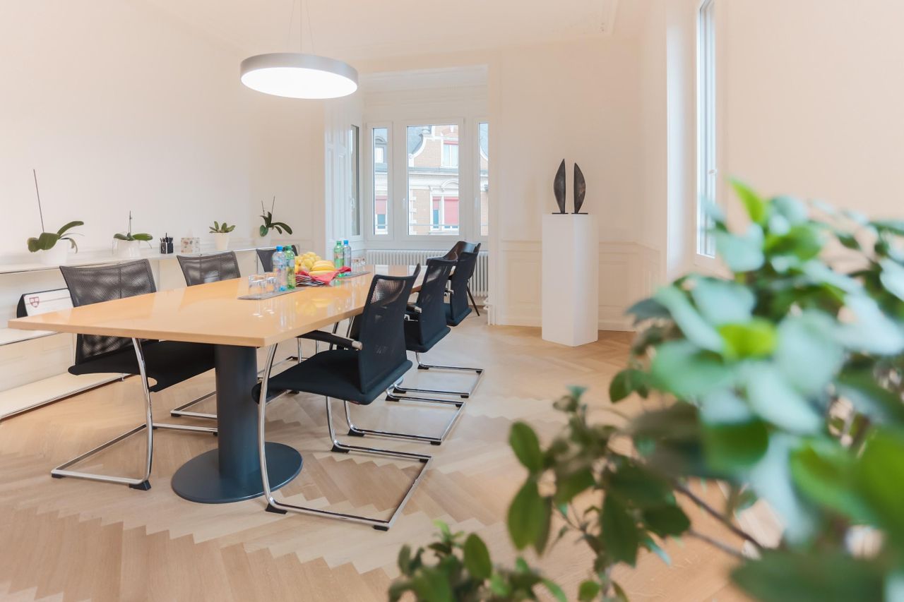 Zürich Kundengespräch  Sitzungszimmer image 9