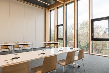 Rest of the World Conference hotels Conference Room - 86m² image 5