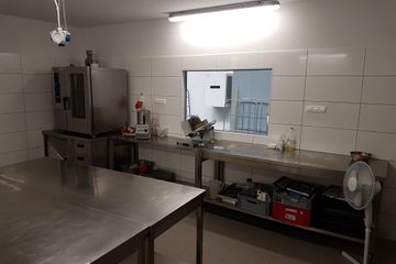 Berlin  Produktionsküche  image 5