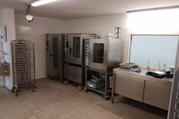 Berlin  Produktionsküche  image 6