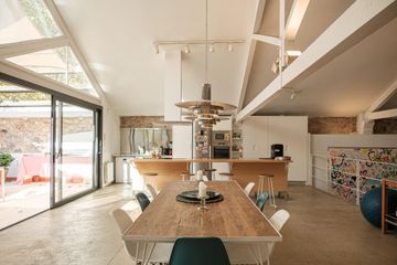 Barcelona Mobile Working Loft Big loft with terrace image 2