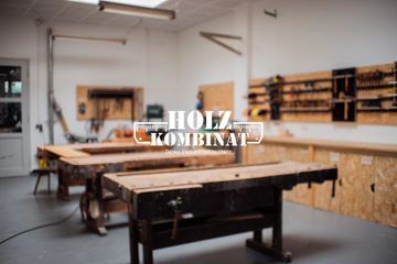 Rest of the World  Werkstatt Maschinenraum image 0