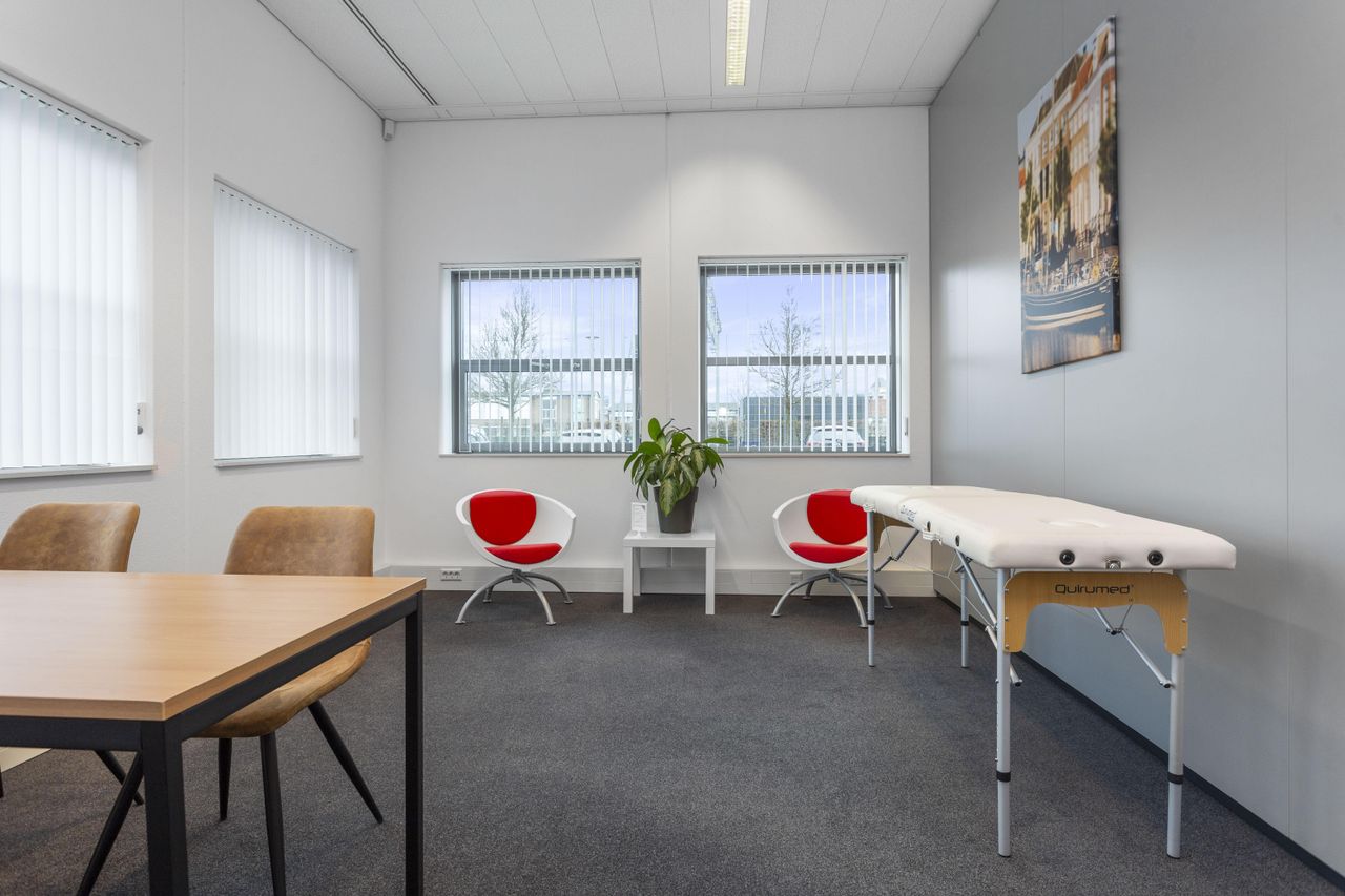 Goes Klantafspraak Vergaderruimtes en vergaderlocaties Groene behandelkamer image 2