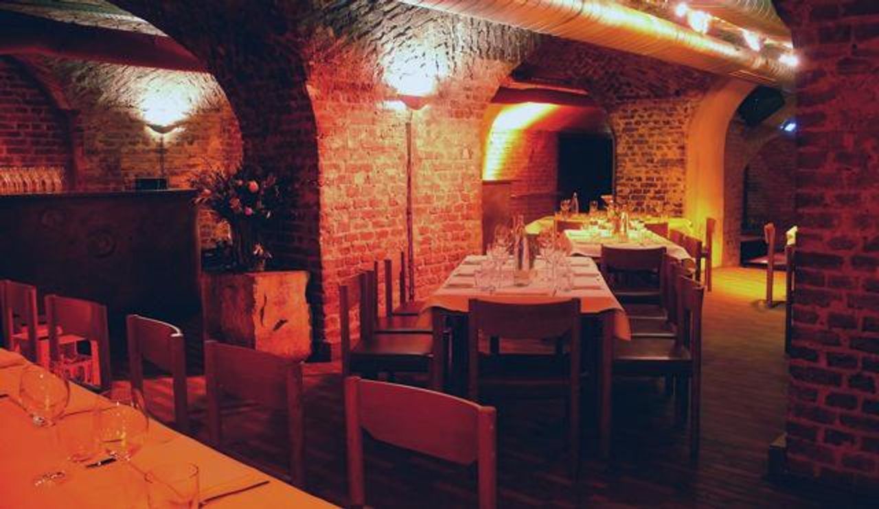 Dormagen PR & Marketing Event Weingut/Weinkeller Künstlerkeller image 5