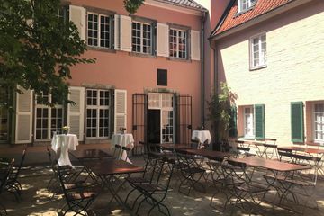 Dormagen PR & Marketing Event Historisches Gebäude Jacobiterrasse image 0