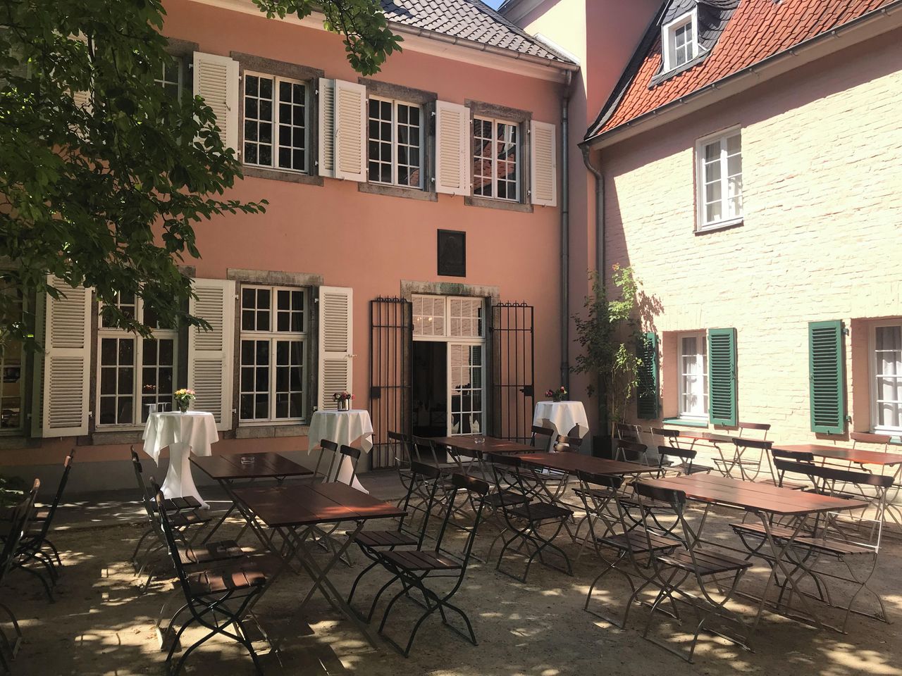 Dormagen PR & Marketing Event Historisches Gebäude Jacobiterrasse image 0