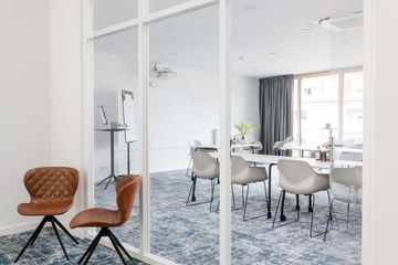 Würzburg  Konferenzräume Meetingraum oben image 0