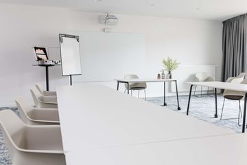 Würzburg  Konferenzräume Meetingraum oben image 1