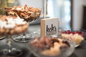 Rest of the World Eventraum Das Wohnzimmer image 2