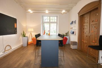 Neurenberg   Jugendstil Besprechungsraum image 1