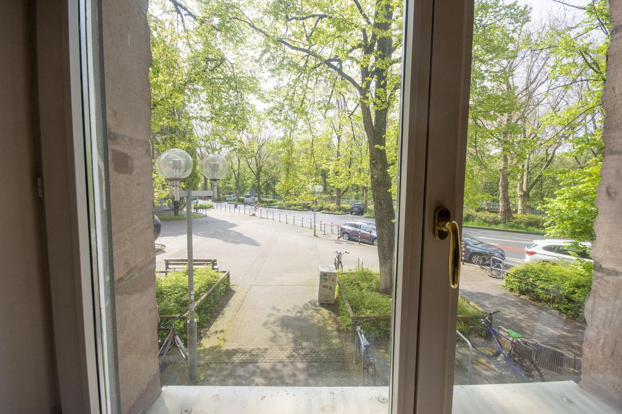 Neurenberg   Jugendstil Besprechungsraum image 7