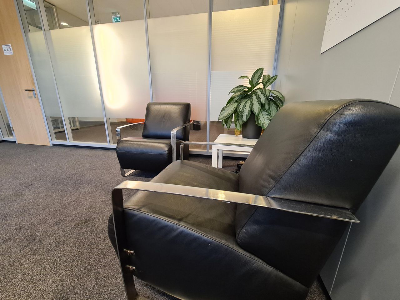 Goes Klantafspraak Meeting rooms Blauwe flexwerk kantoor image 1