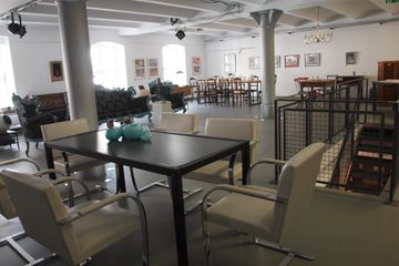 Dresden  Historisches Gebäude KulturKulisse image 3