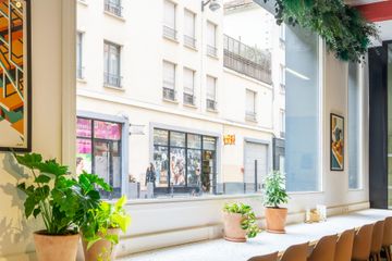 Paris  Coworking Space Coworking image 2