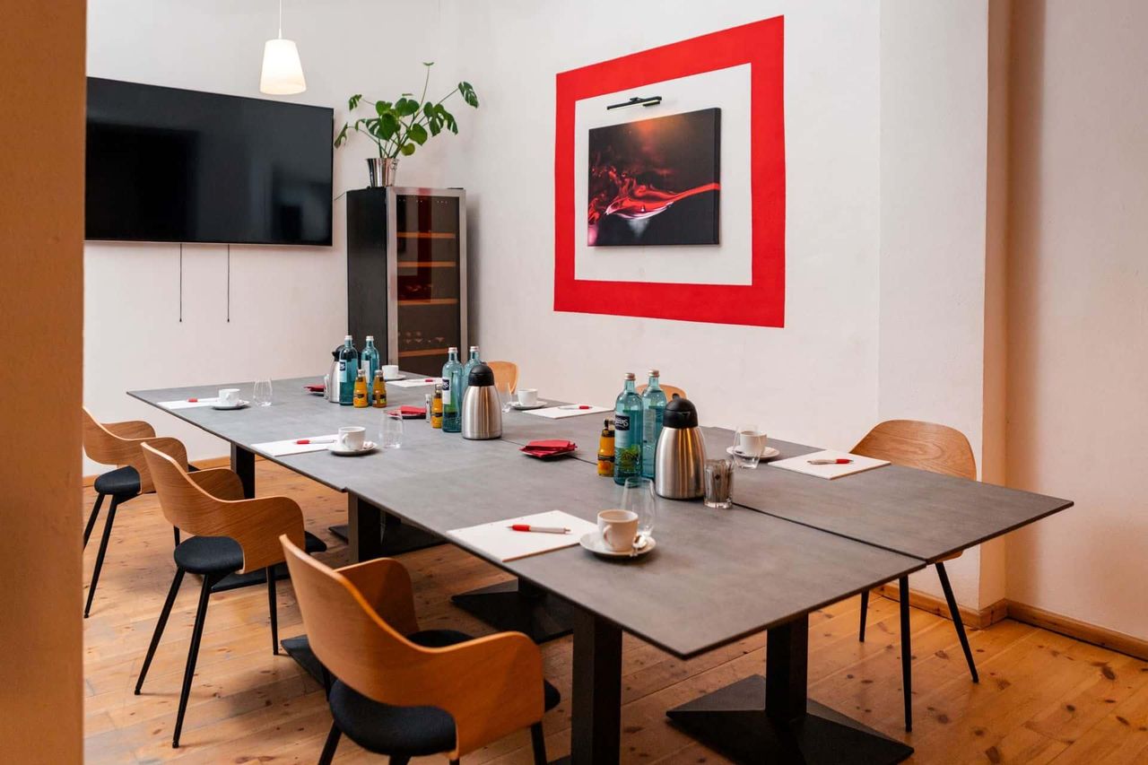 Berlin  Meetingraum der Weinlobbyist image 2