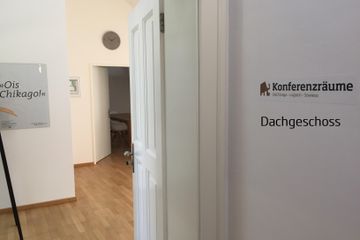 München training rooms Meetingraum Sowieso Konferenzraum image 1