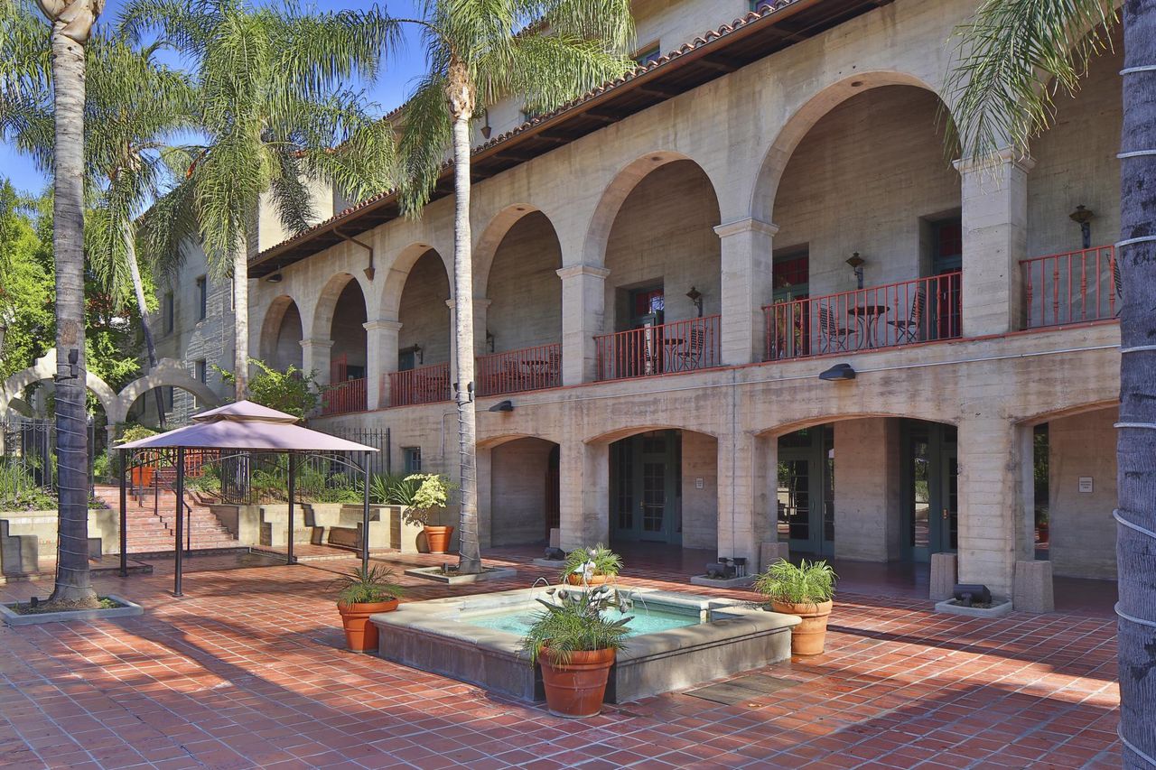 Rest van de wereld corporate event spaces Historisch gebouw Riverside Municipal Auditorium - Live Nation image 4