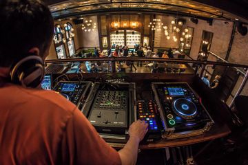 Rest of the World corporate event spaces Club St. Andrew's Hall (incl. The Shelter and Society Room) image 6