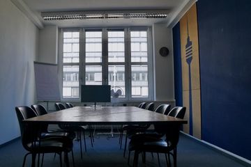 Stuttgart  Coworking spaces Fernsehturm Workshop Raum image 2