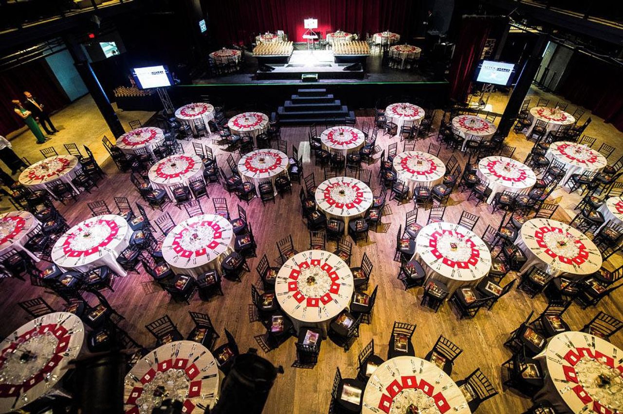 Rest der Welt corporate event spaces Club Die Silberfeder von Fillmore image 3