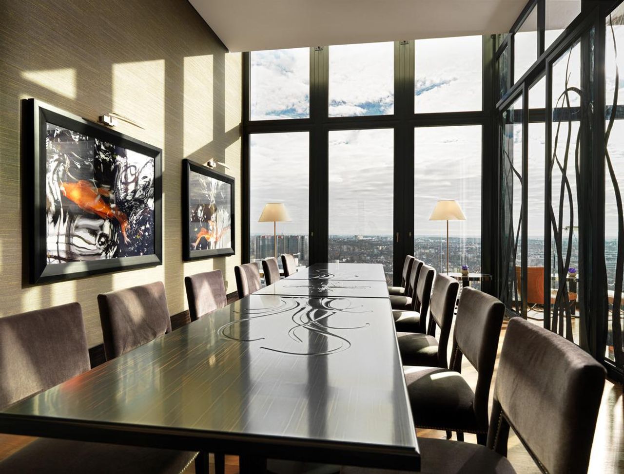 Düsseldorf   Regency Club Boardroom image 1