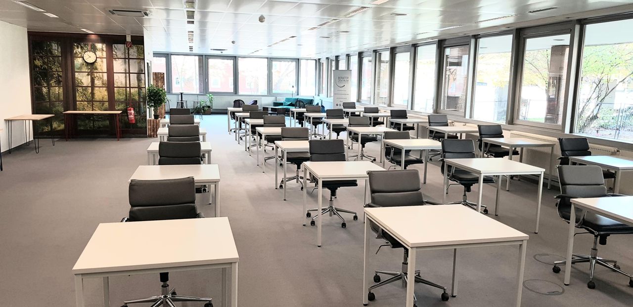 Hamburg Kreatives Meeting Function Room Der Raum am Michel image 5
