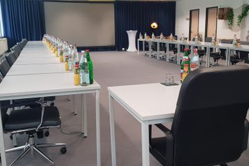 Hamburg Kreatives Meeting Function Room Der Raum am Michel image 9