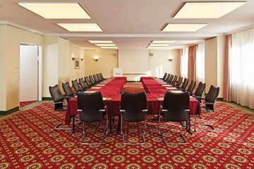 Hamburg   Augusta AB image 1