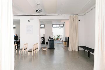 Wien workshop spaces Meetingraum Altbau-Loft image 1