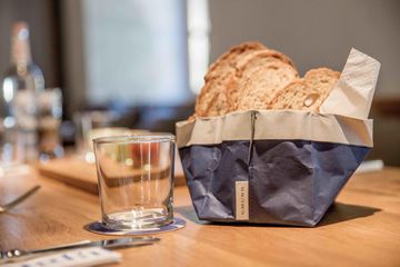 Rest of the World workshop spaces Restaurant Mangfallblau Fabrikrestaurant image 15