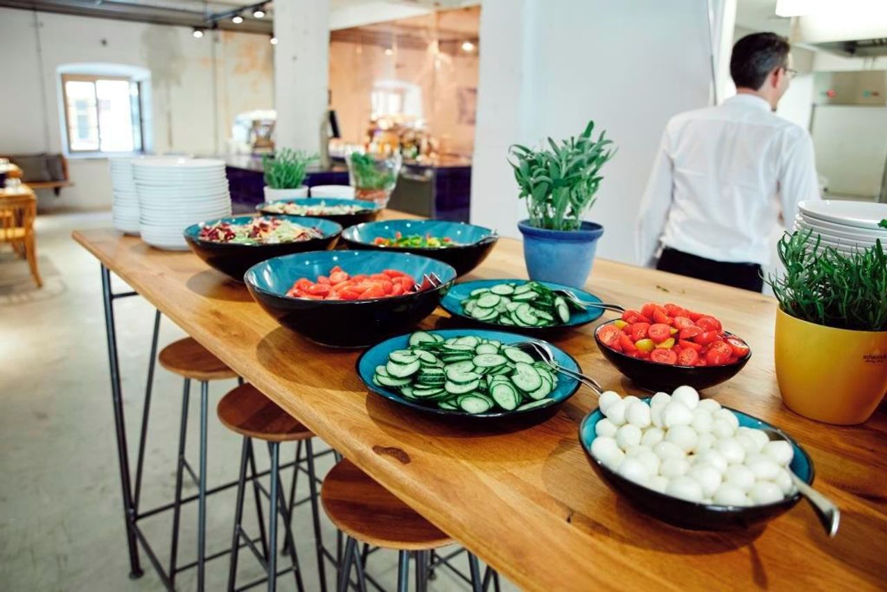 Rest of the World workshop spaces Restaurant Mangfallblau Fabrikrestaurant image 20