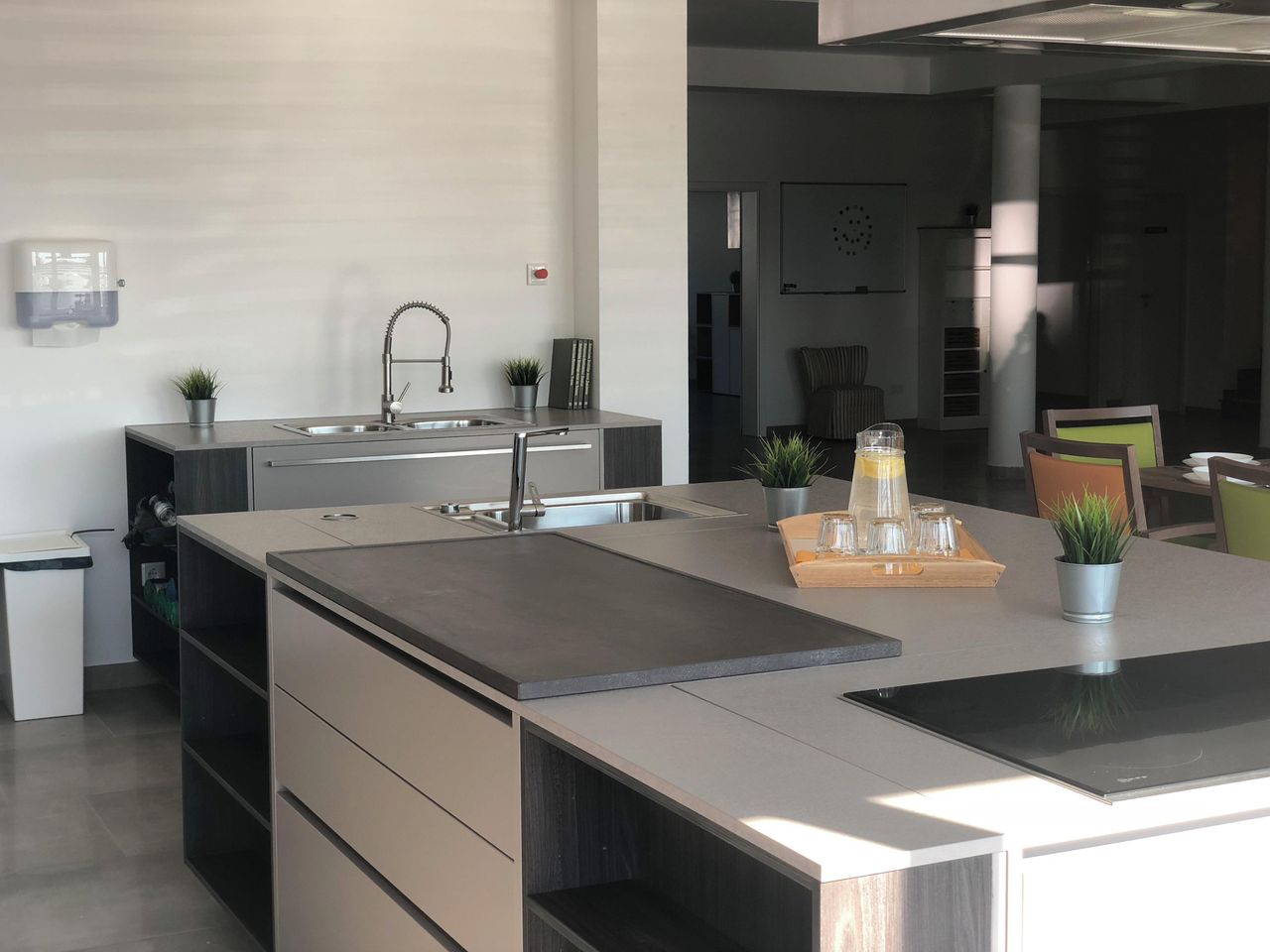 Rest van de wereld seminar rooms Loft Seminarraum LOFT image 16